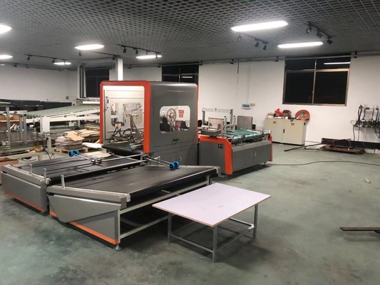 300g / M2 Otomatik Kutu Yapıştırma Makinesi Karton Kutu için 70m / dak